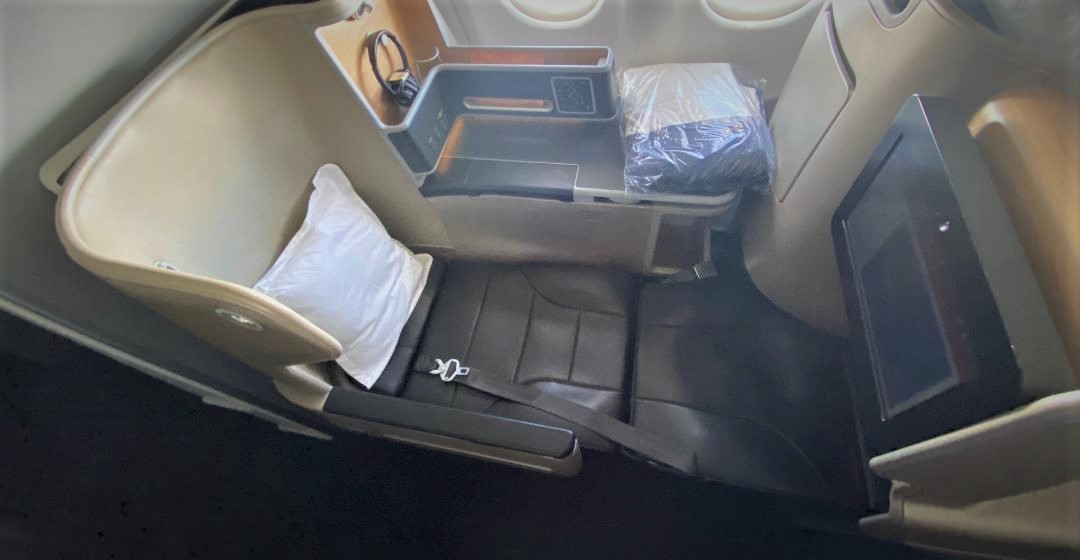 Qantas A-330 Business Class Seat - Bed mode