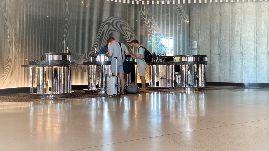 Check-in Area, W Brisbane