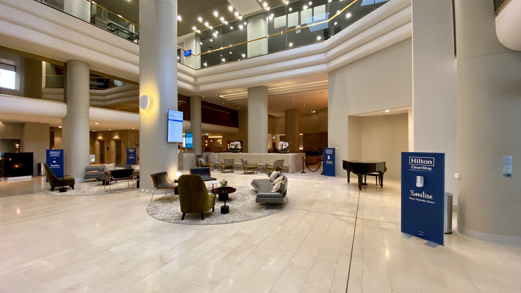 Hilton Darwin Lobby