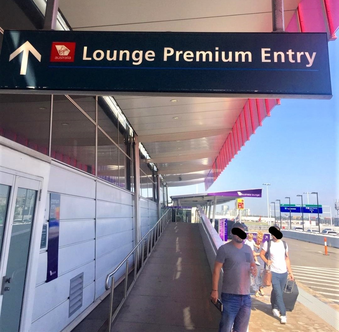 Virgin Australia Lounge Sydney, Premium entry