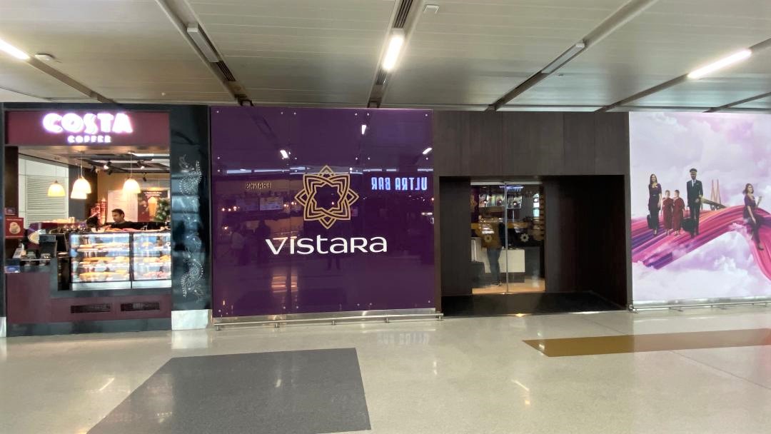 Costa Coffee near Air Vistara Lounge