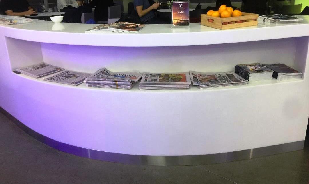 Magazine Stand