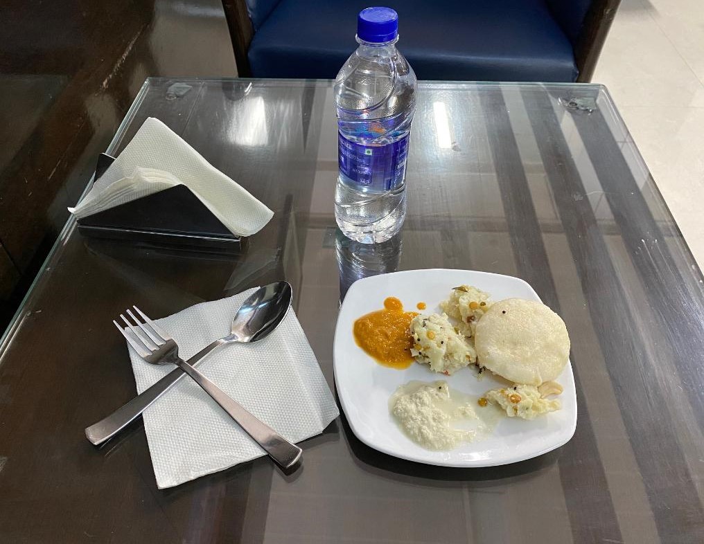 Idli and Upma at Amex Lounge Delhi Airport