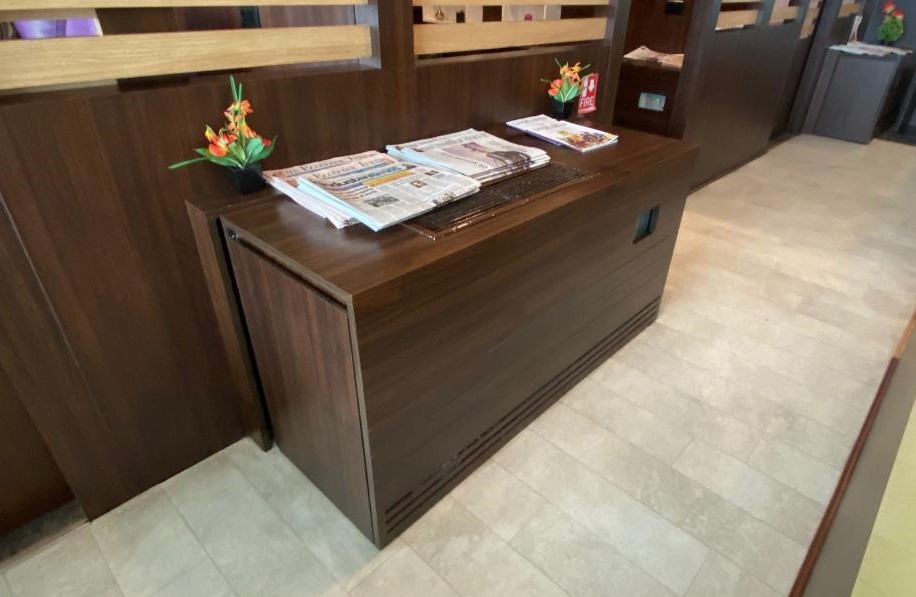 Newspapers, Air Vistara Lounge Delhi Airport