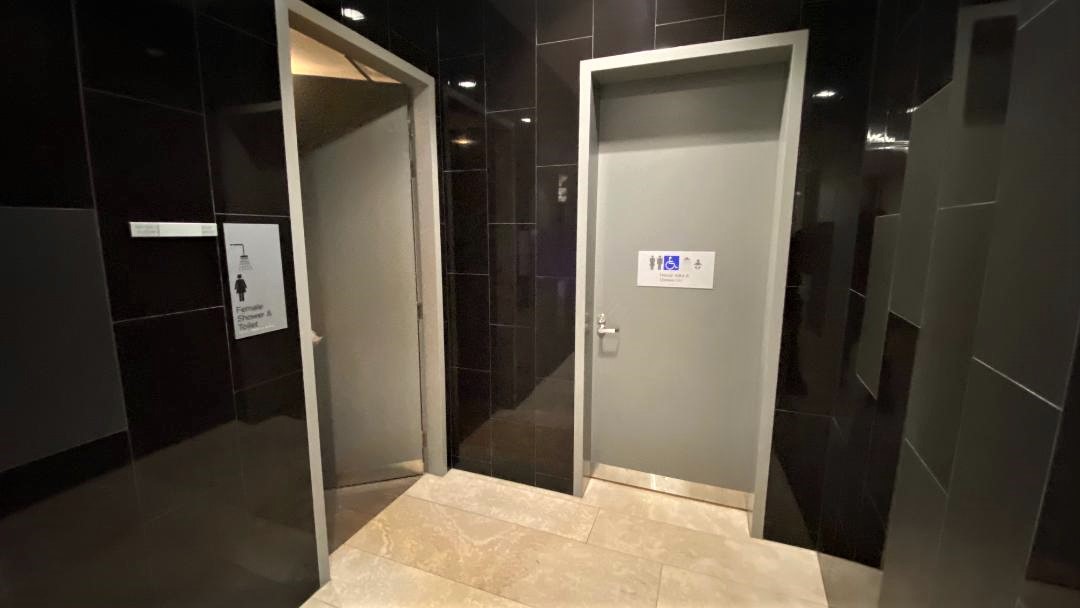 Bathroom, Virgin Australia Lounge - Perth Airport