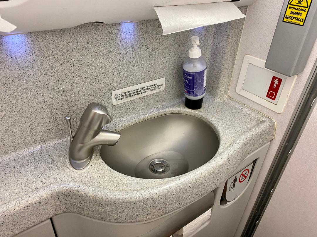 Virgin Australia Bathroom