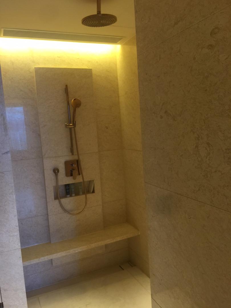 JW Marriott Macau, Executive Suite, Shower